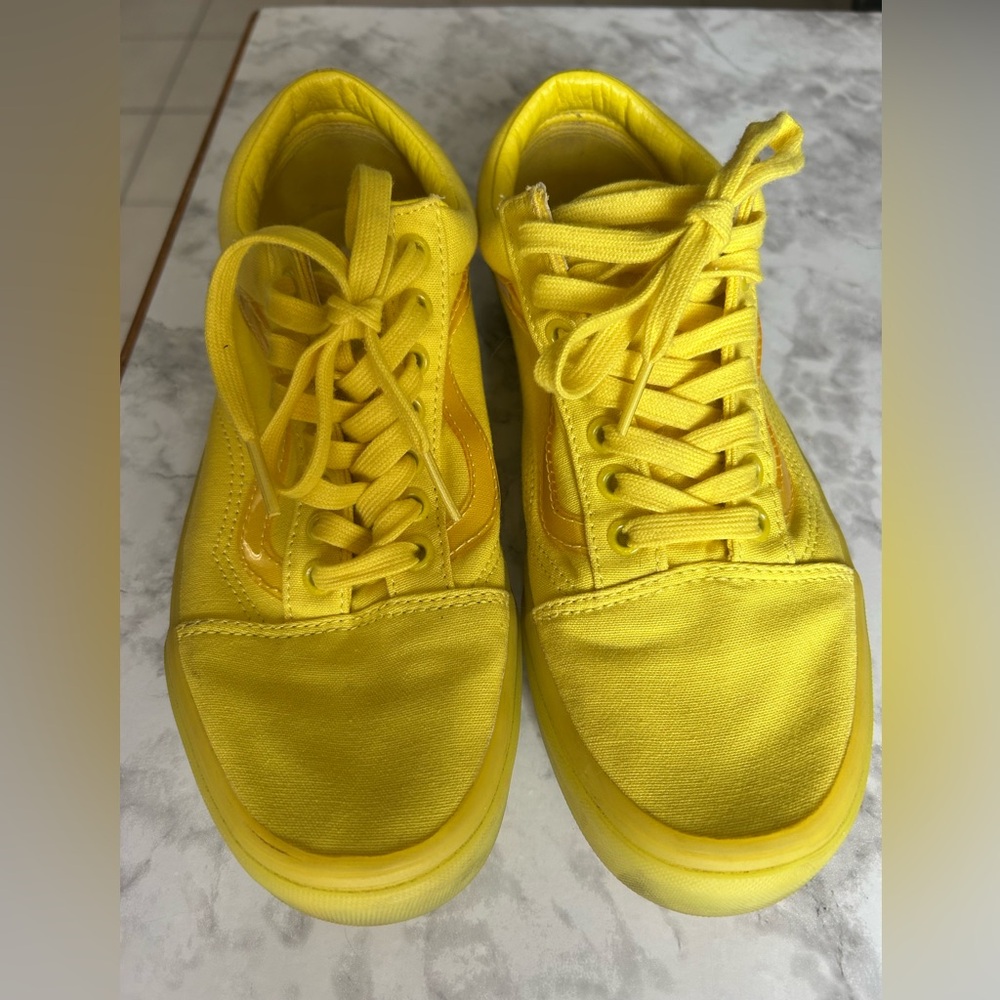 Vans Old skool Canvas Sneakers in Yellow/ Size 6.5
